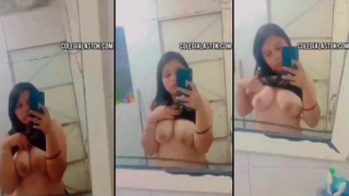 A las colegialas de hoy en dia les encanta enseñas las tetas y miren las de esta morrita sabrosa