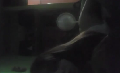 La morrita le dice al novio que no trae calzones